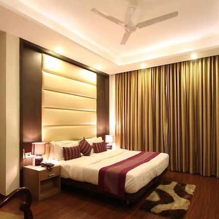 Indiyaah Inn Gurgaon Extérieur photo